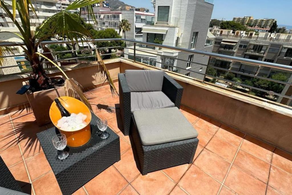 Atico Puerto Marina 2 Hab Con Piscina, 500M De La Plata Apartamento Torremolinos Exterior foto