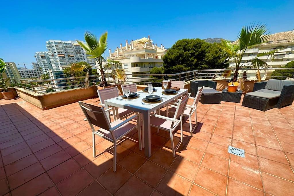 Atico Puerto Marina 2 Hab Con Piscina, 500M De La Plata Apartamento Torremolinos Exterior foto